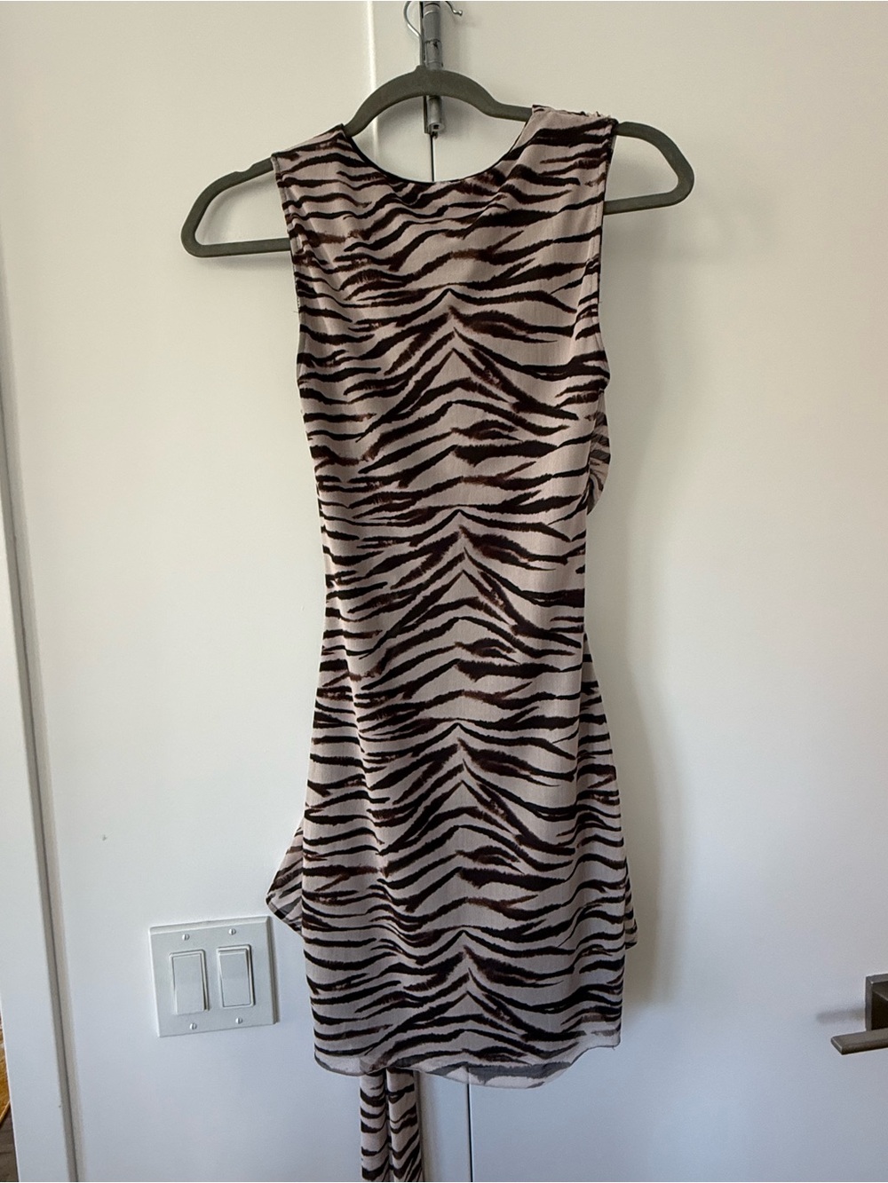 Zara Beige and Black Zebra-Print Cut out Drape Dress - Picture 2 of 3